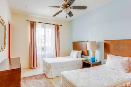 Pool, Gazebo, Parking, 2 Blocks To Beach & 5th Ave Apartamento Playa del Carmen