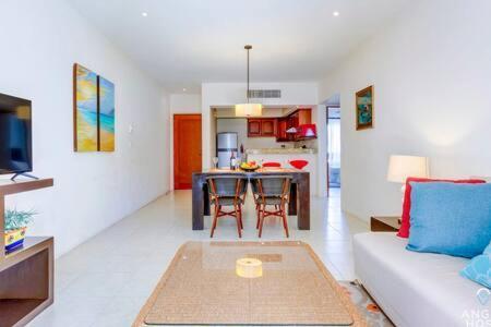 Apartamento Pool, Gazebo, Parking, 2 Blocks To Beach & 5th Ave Playa del Carmen